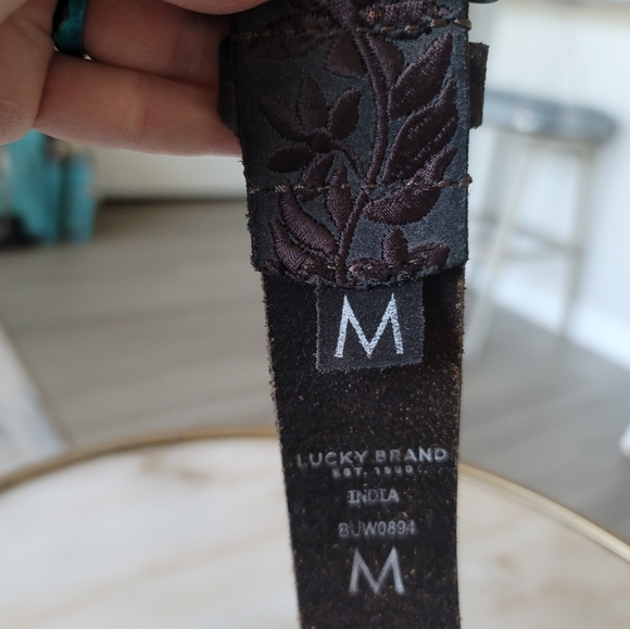 Lucky Brand Brown Leather Belt with brown floral embroidery - Picture 4 of 6